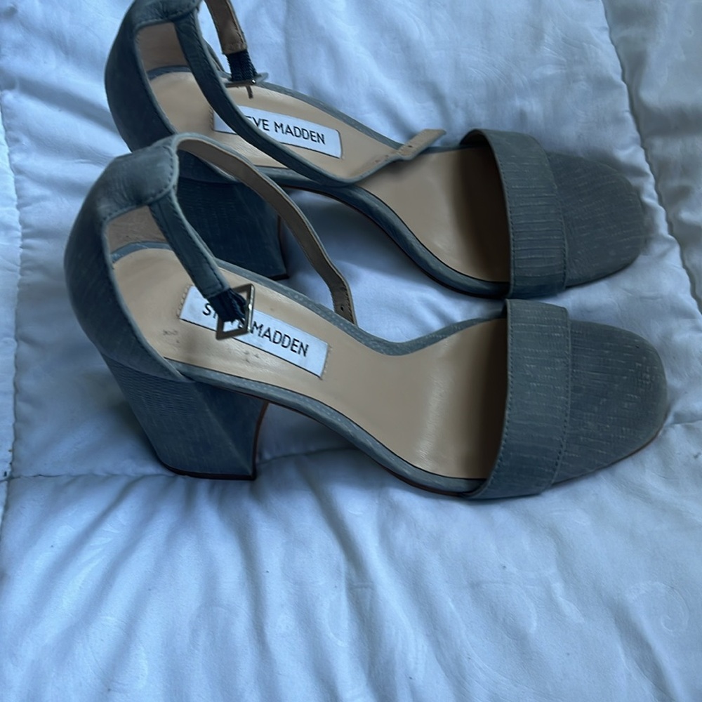 Steve Madden heels